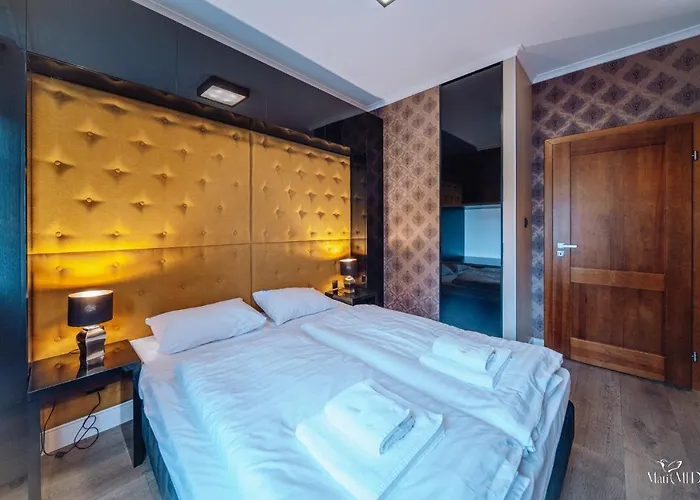 Dolina Wikingow Urnes 08 *